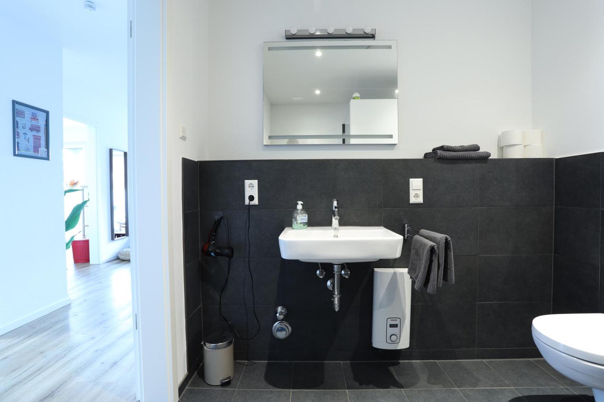 Apartment "London" In Erftstadt - 3 Zimmer & 63Qm - Nahe Koeln, Messe, Phantasialand & Bonn - Familienurlaub Oder Business Trip Zewnętrze zdjęcie